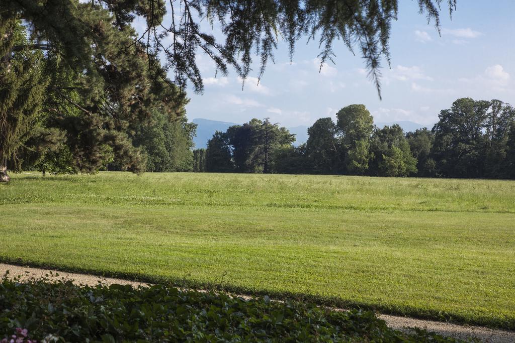 Agriturismo Il Torrione Пинероло Экстерьер фото