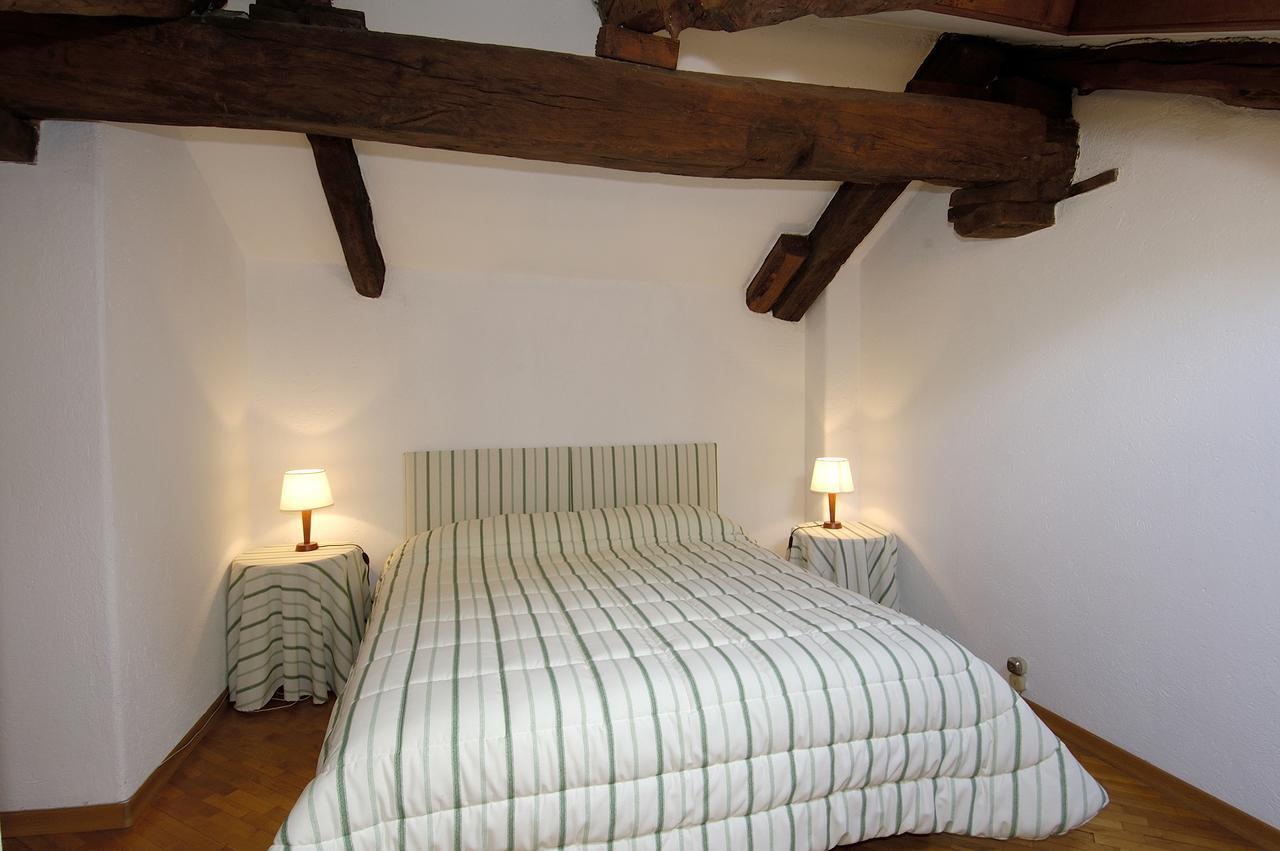 Agriturismo Il Torrione Пинероло Экстерьер фото