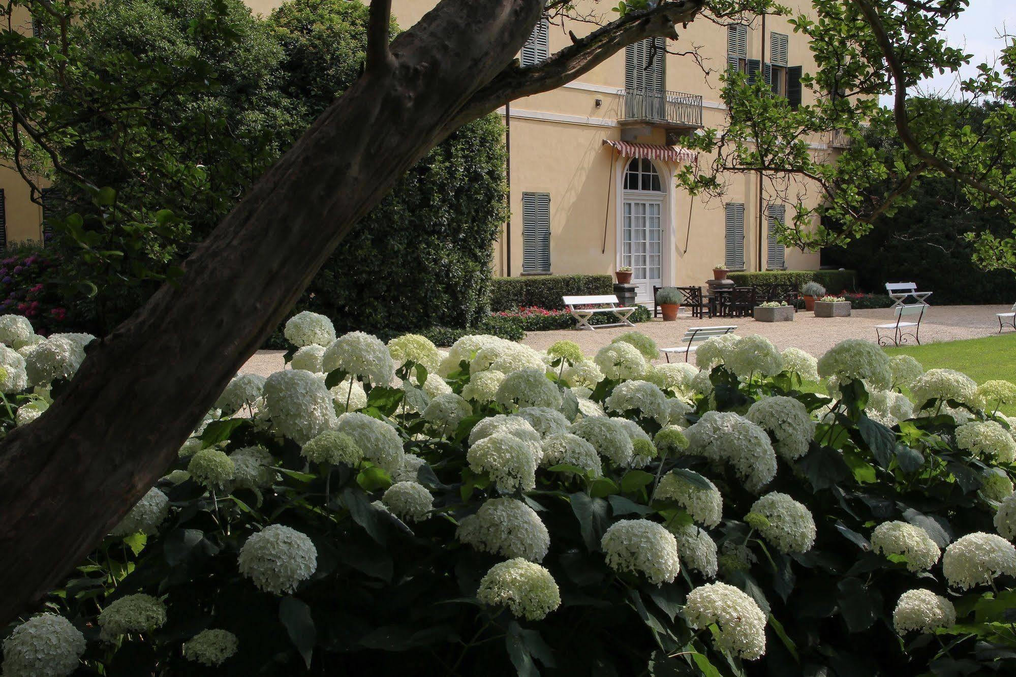 Agriturismo Il Torrione Пинероло Экстерьер фото